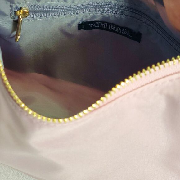 Wild Fable Pink Half Moon Crossbody Bag Women NWT Adjustable Strap Bottle Sleeve - Picture 9 of 10